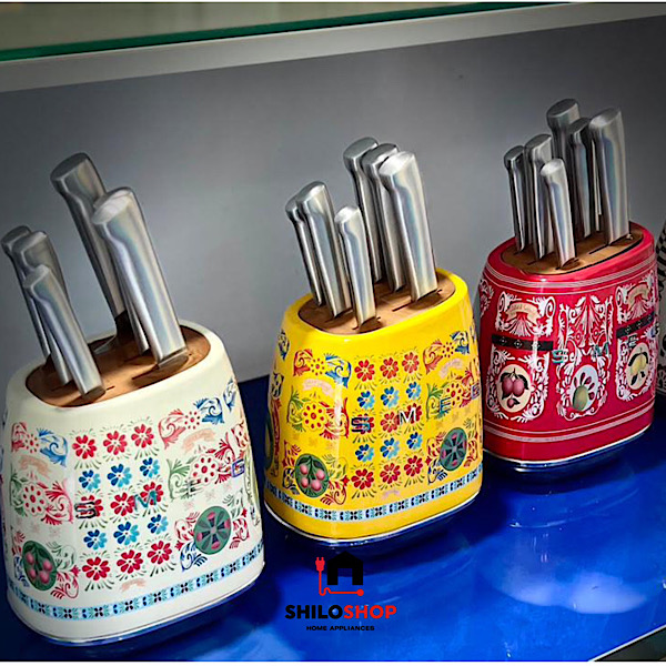 1C93A61F-51FD-4B86-A4E8-84AE5AE5A047 ست چاقو آشپزخانه 7 پارچه برند اسمگ SMEG مدلCC002491-001 طرح دویلچه - Image 1